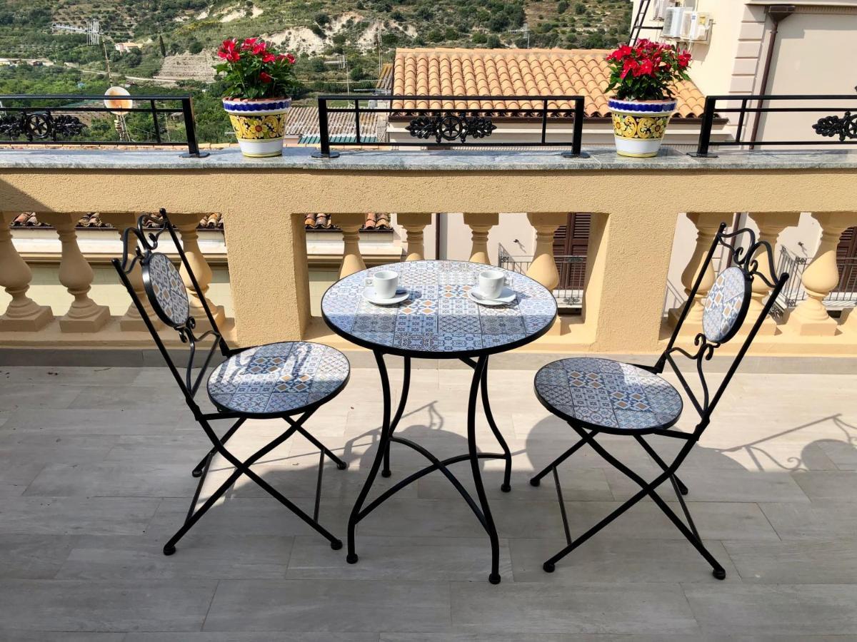 I Mori - Holiday Rooms Lascari Ngoại thất bức ảnh
