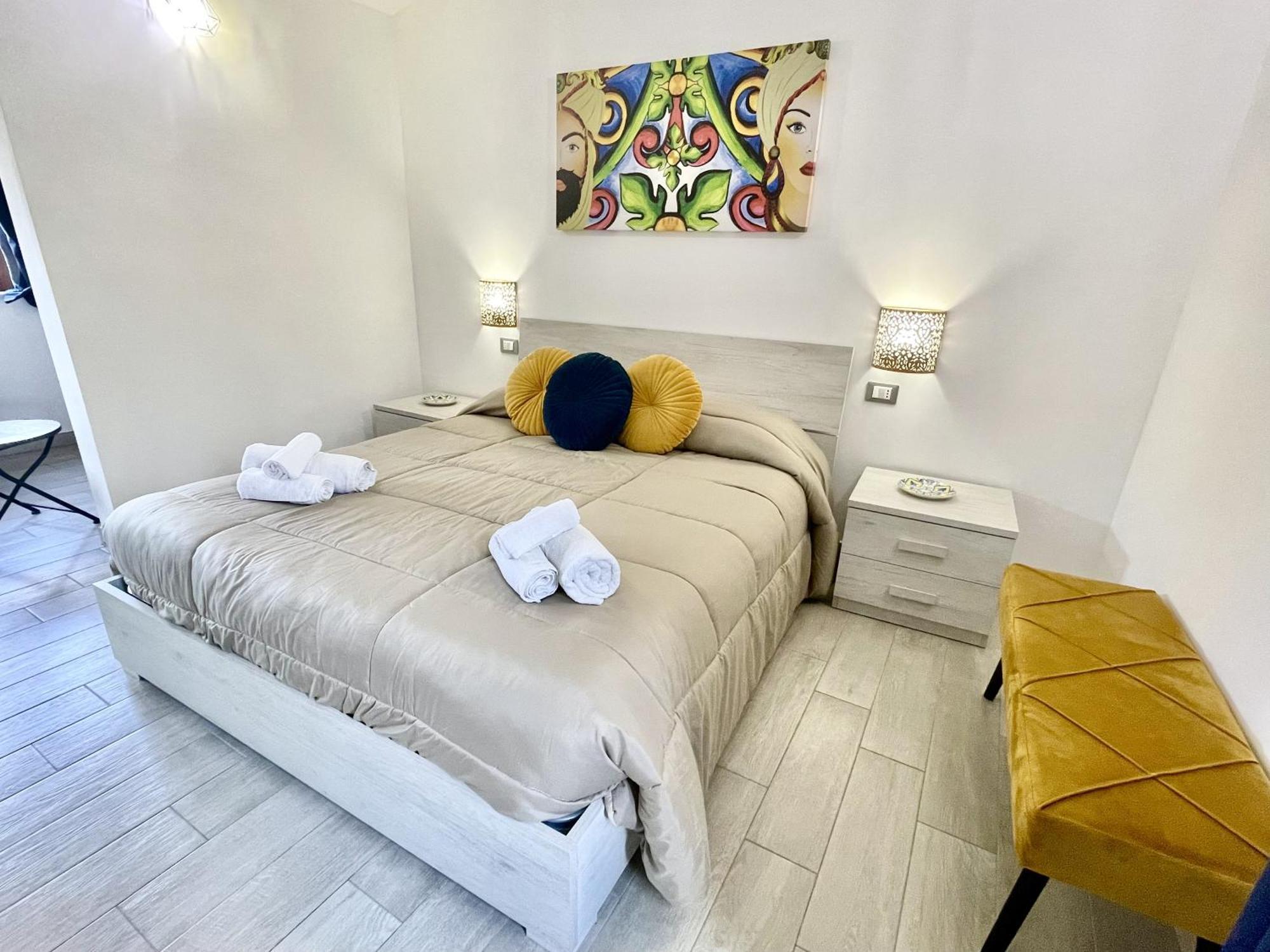 I Mori - Holiday Rooms Lascari Ngoại thất bức ảnh