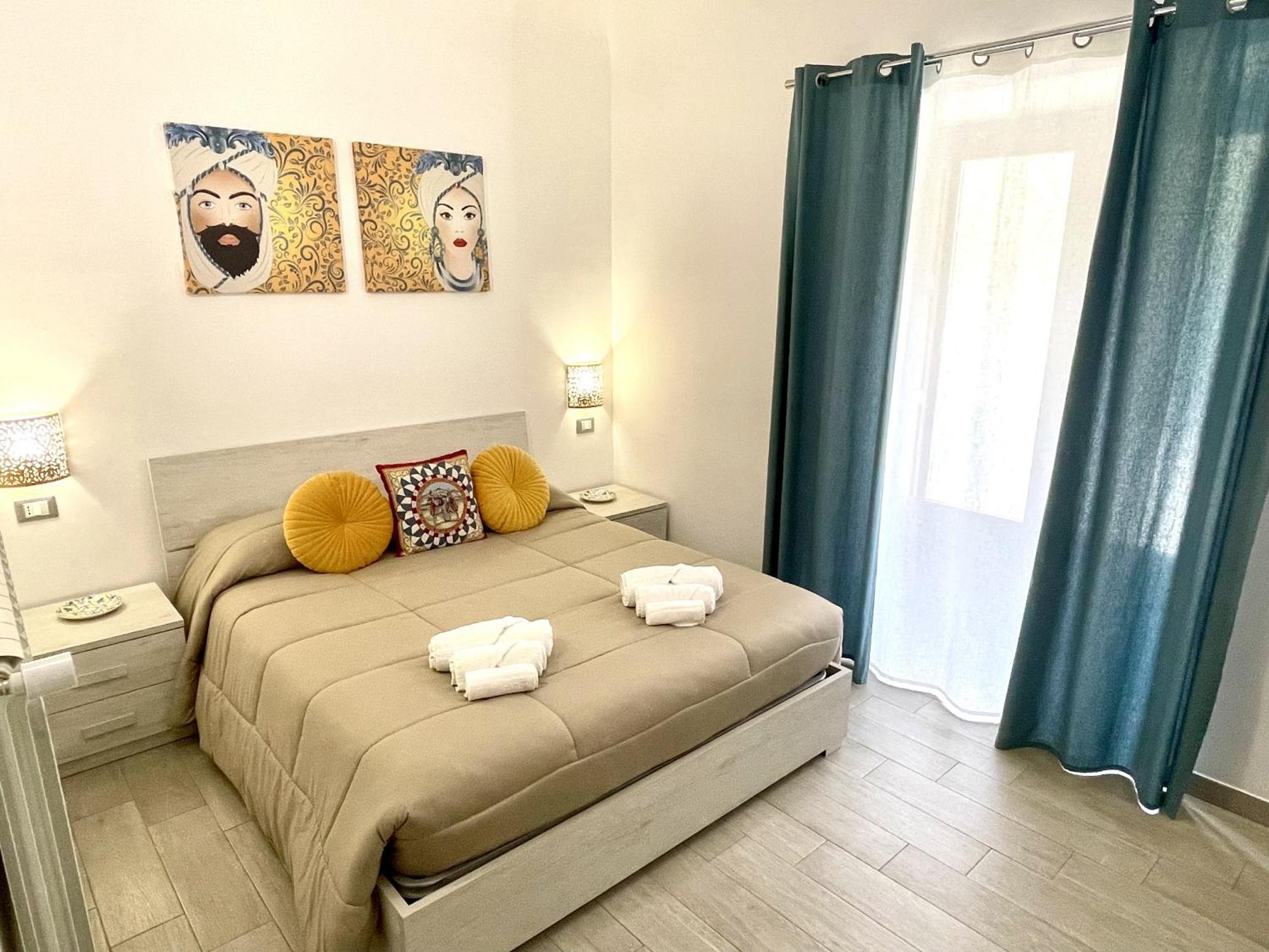 I Mori - Holiday Rooms Lascari Ngoại thất bức ảnh