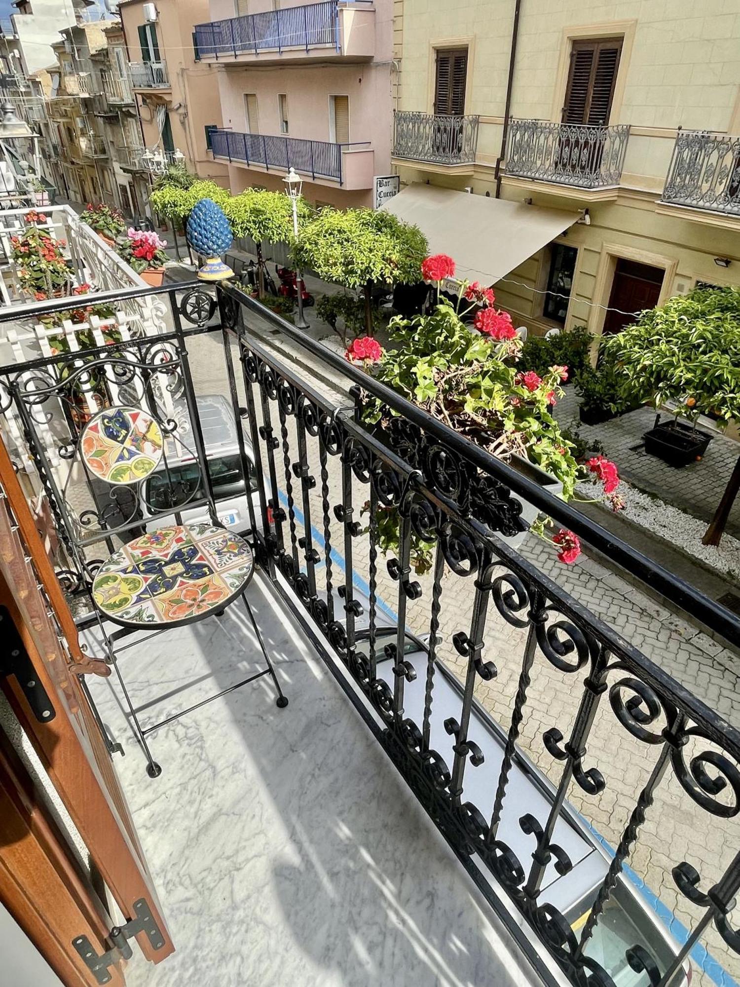 I Mori - Holiday Rooms Lascari Ngoại thất bức ảnh